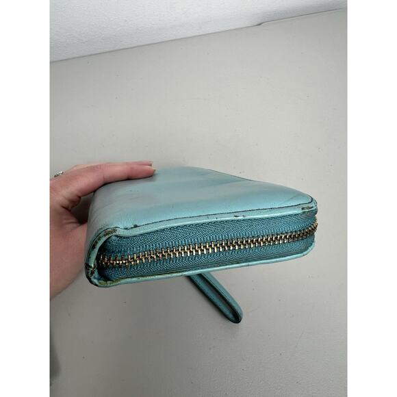 Fossil Teal Leather Zip Around Wallet Wristlet - Picture 5 of 16